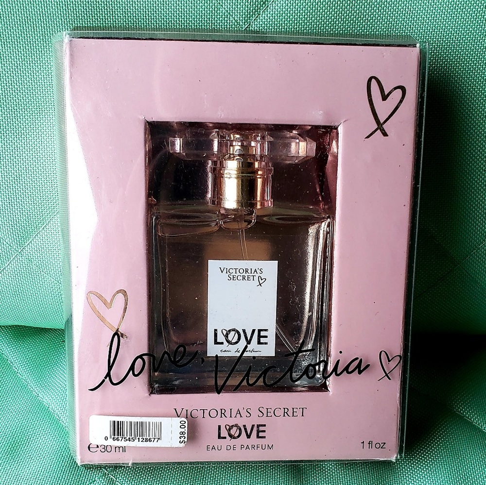 Victoria's Secret Love Eau De Parfum
